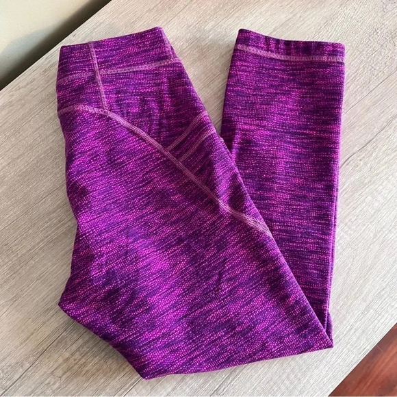 Lululemon Free Flow Crop Size 6 - Picture 3 of 12